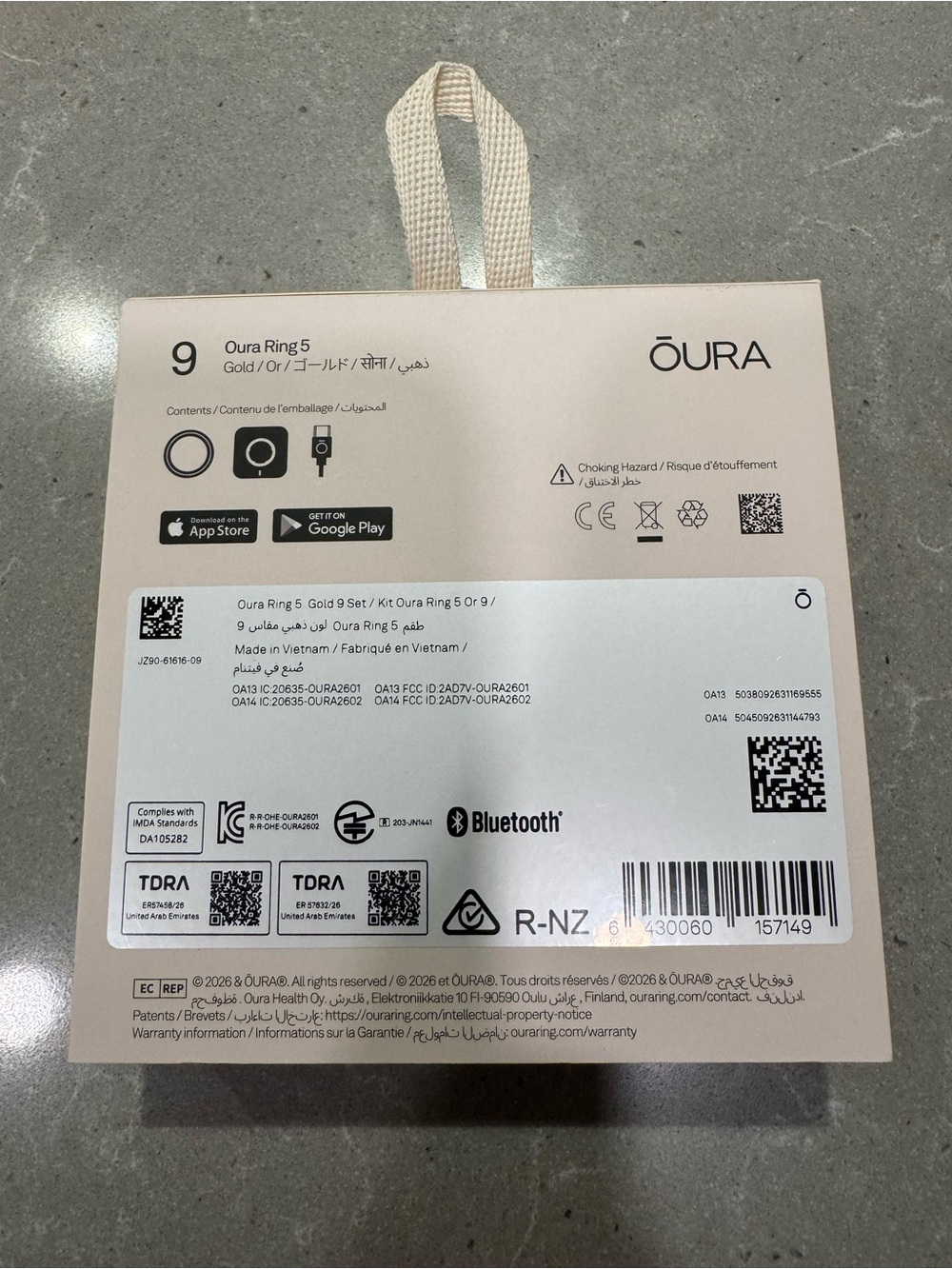 NEW, OURA RING 5! GOLD - Picture 4 of 6